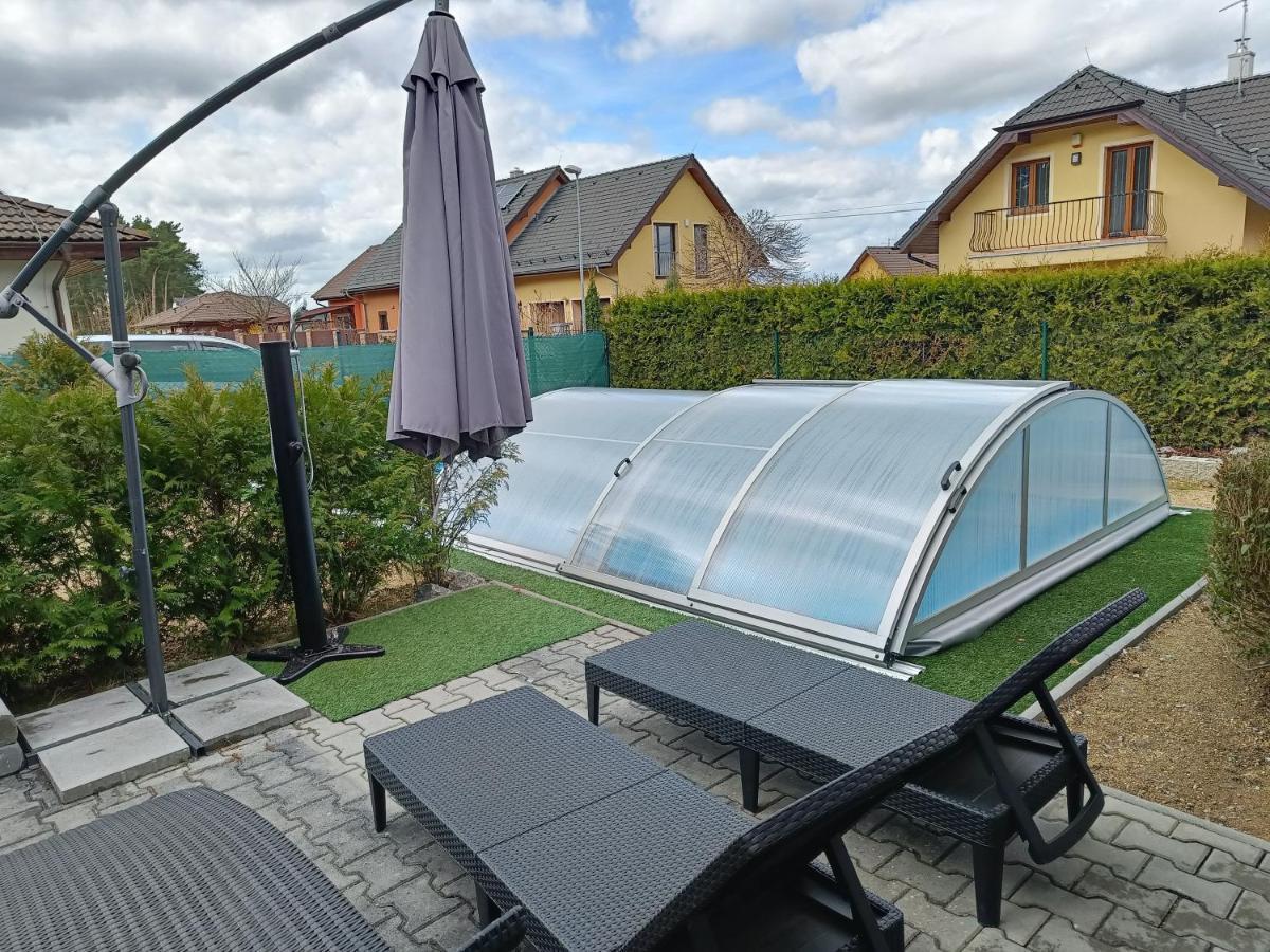 Relaxklub Villa S Wellness Tremosna Екстер'єр фото