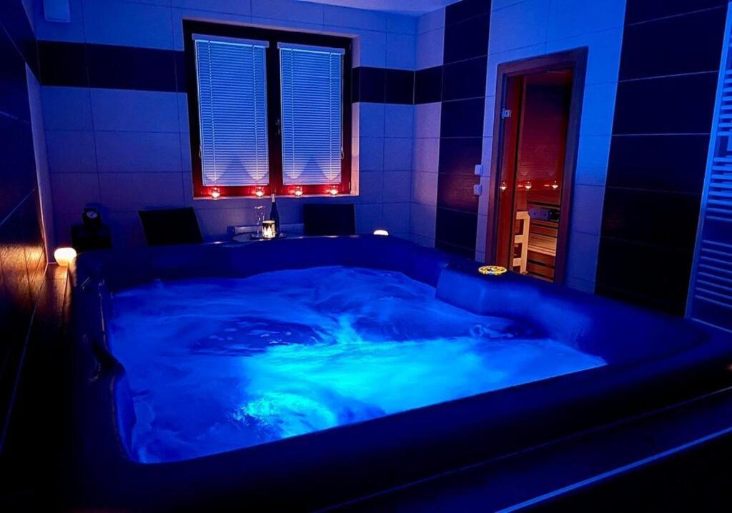 Relaxklub Villa S Wellness Tremosna Екстер'єр фото
