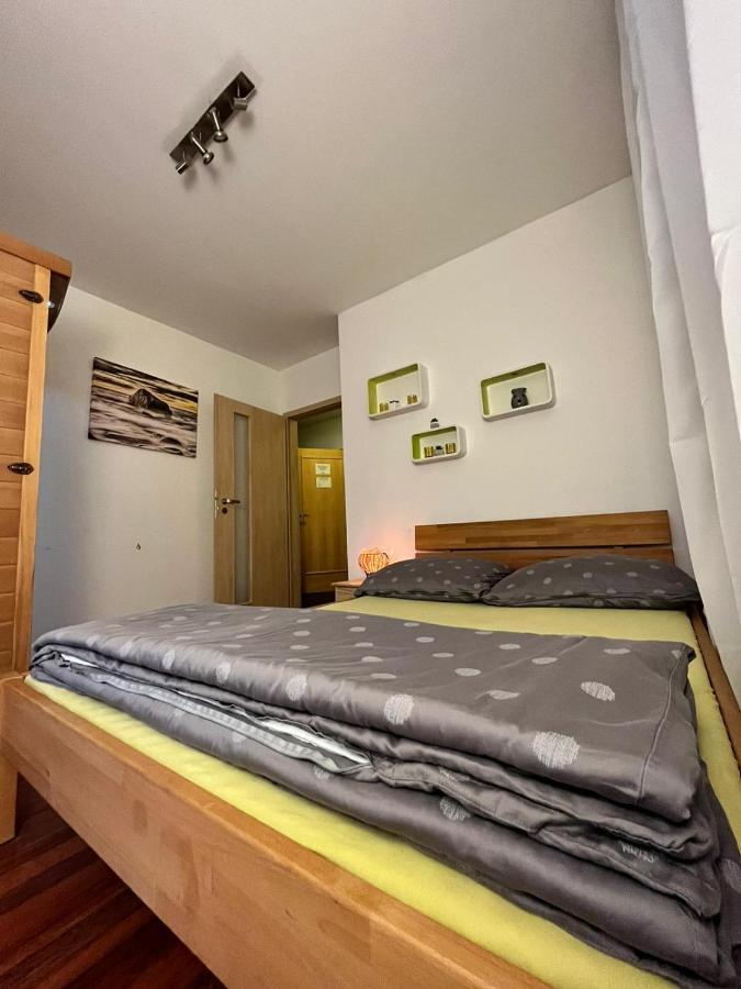 Relaxklub Villa S Wellness Tremosna Екстер'єр фото